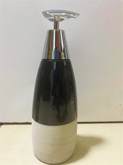 Porselen Sıvı Sabunluk 20x7 cm – 330 ml Kapasiteli Şık Tasarım