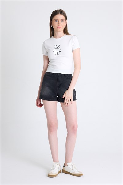 Beyaz Ayıcık İşlemeli Slim Fit Crop Tişört 2217