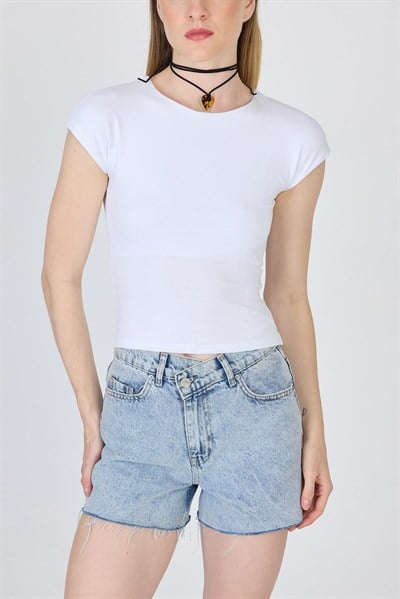 Beyaz Bisiklet Yaka Pamuklu Slim Fit Tişört 9190