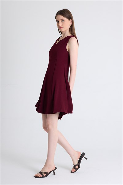 Bordo Aksesuar Detaylı Kolsuz Mini Elbise 2238