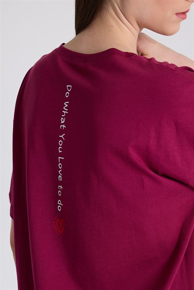 Bordo Arka Yazı Baskılı Kalpli %100 Pamuk Oversize Tişört 2150-33M