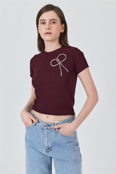 Bordo İnci Kurdele İşlemeli Crop Slim Fit Tişört 2229