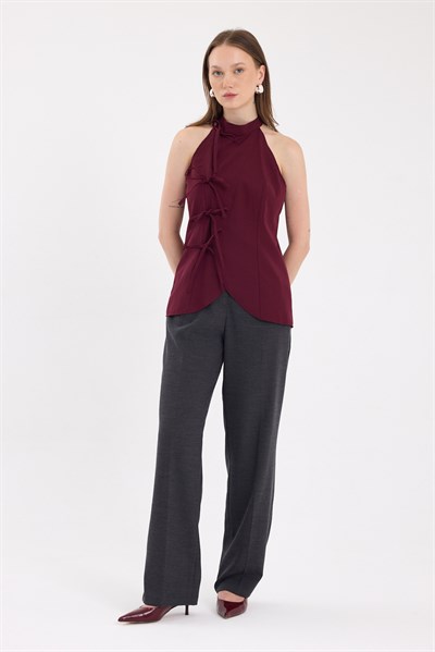 Bordo Ön Bağlama Detaylı Halter Yaka Bluz 8094A