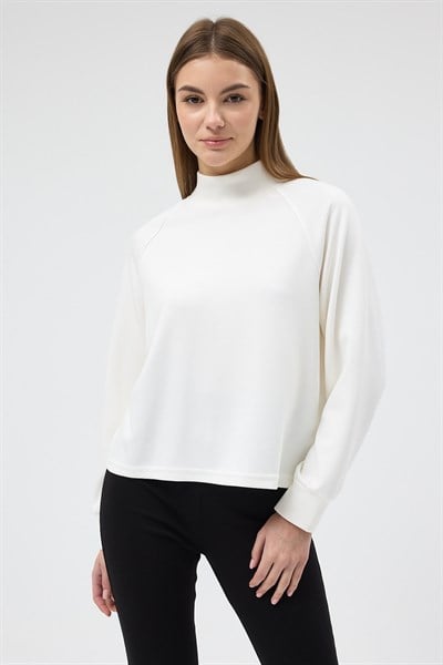 Ekru Dik Yaka Reglan Kol Kadın Sweat 8252A