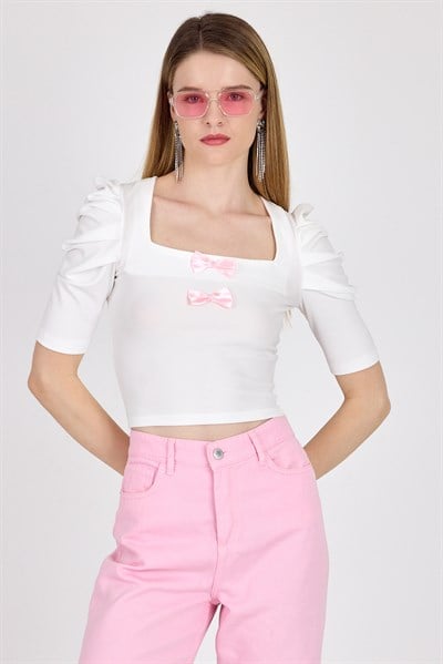 Ekru Kare Yaka Fiyonk DetaylI Crop Bluz 1349