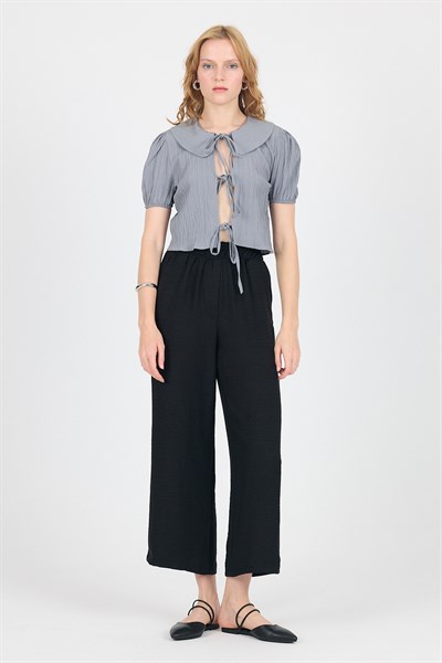 Gri Bağlama Detaylı Bebe Yaka Crop Bluz 8064