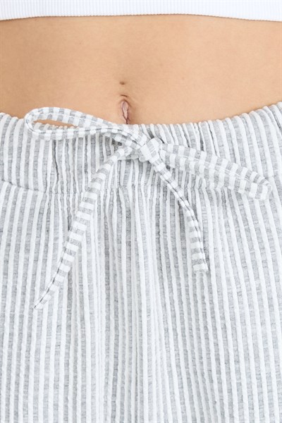 Gri Beli Lastikli Çizgili Geniş Paça Dokuma Pantolon 4098