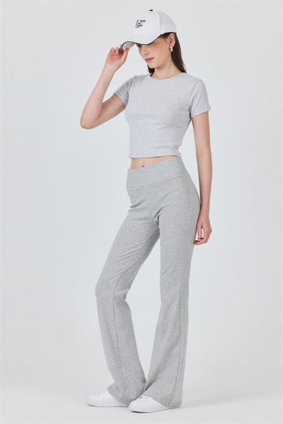 Karmelanj Slim Fit Bisiklet Yaka Crop Tişört 3058