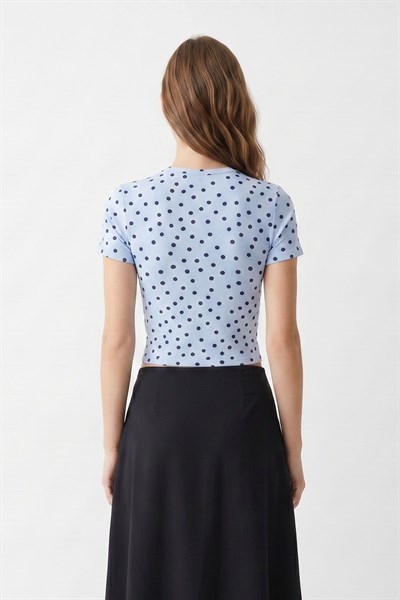 Mavi Bisiklet Yaka Kısa Kol Puantiyeli Slim Fit Tişört 2911