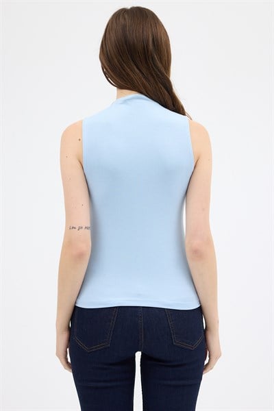 Mavi Kadın Kolsuz Yüksek Yaka Body 8155A