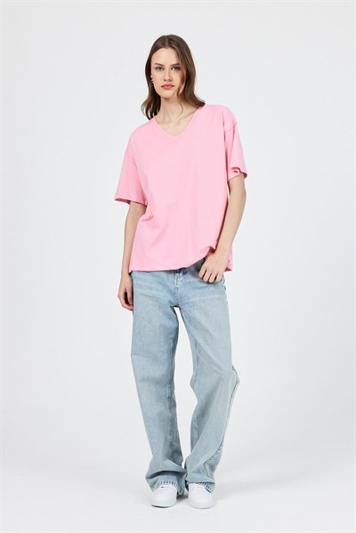 Pembe V Yaka %100 Pamuk Comfort Fit Tişört 2143M