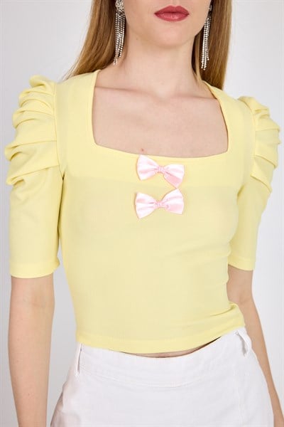 Sarı Kare Yaka Fiyonk Detaylı Crop Bluz 1349