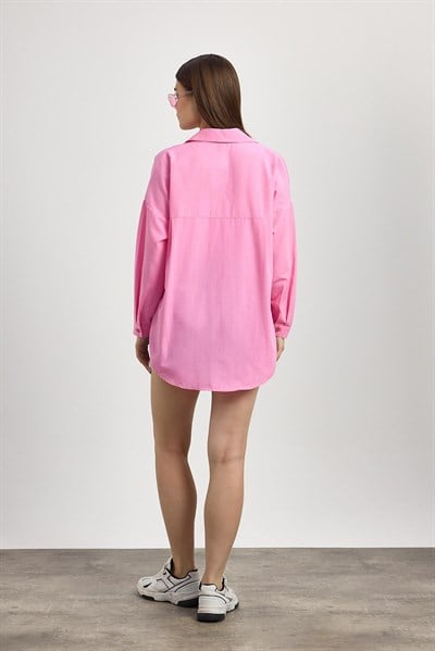Şeker Pembe Çift Cepli Oversize Uzun Basic Gömlek TCR 6256A
