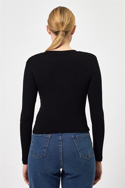 Siyah Bisiklet Yaka Kurdele Aplike Detaylı Kadın Crop Body 8264A