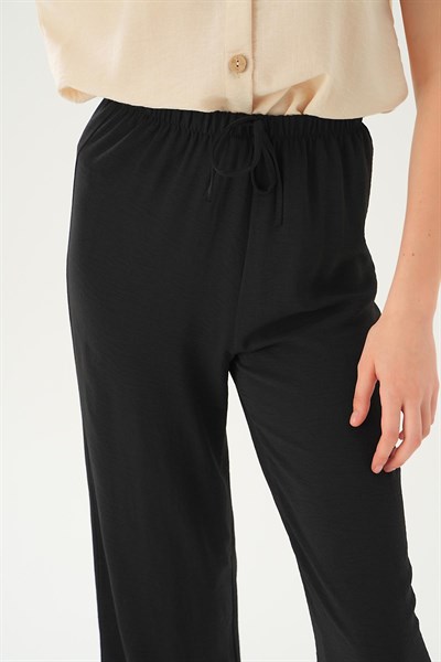 Siyah Bol Paça Pantolon 4284A