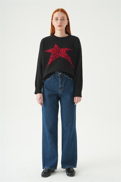 Siyah-Kırmızı Yıldız Baskılı Oversize Kazak 2474
