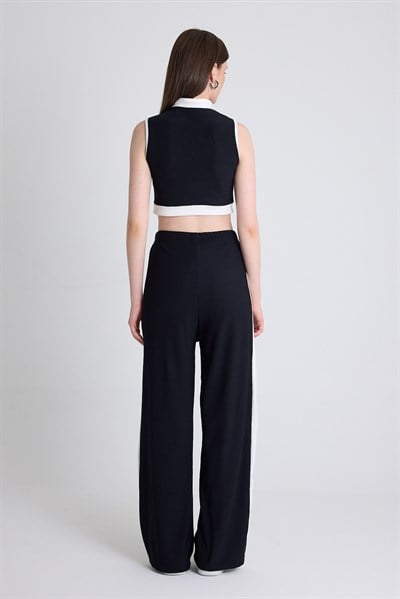 Siyah Kolsuz Crop Bluz ve Şeritli Palazzo Pantolon Takım 2215