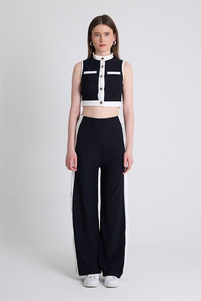 Siyah Kolsuz Crop Bluz ve Şeritli Palazzo Pantolon Takım 2215