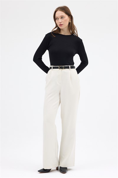 Siyah Premium/Viskoz Yumuşak Kumaşlı Parmak Geçmeli Crop Bluz 8162A