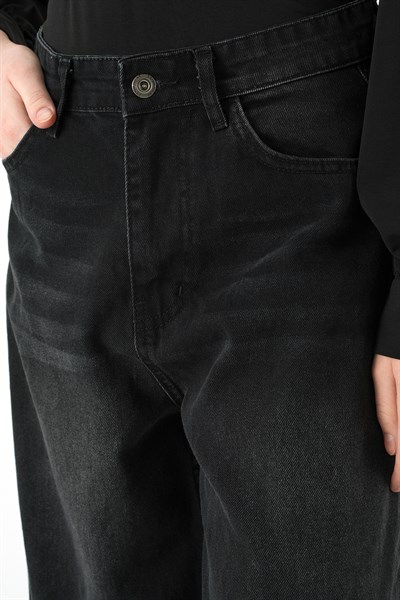 Siyah Yüksek Bel Baggy Jean 1061