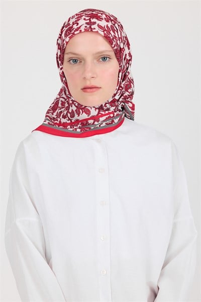 Vişne Desenli Eşarp 5695