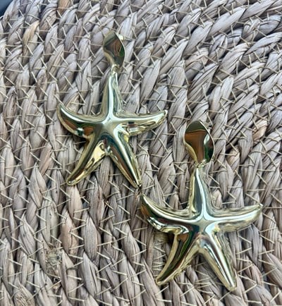 Gold Sallantılı Deniz Yıldızı Küpe