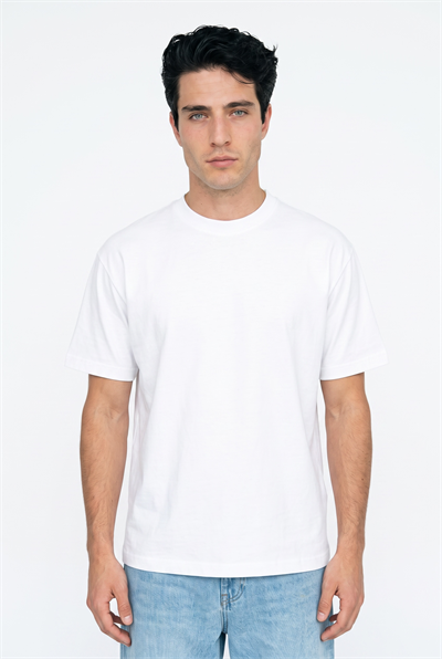 Noir Essential Air Tee