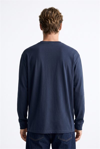 Noir Essential Long Sleeve Tee