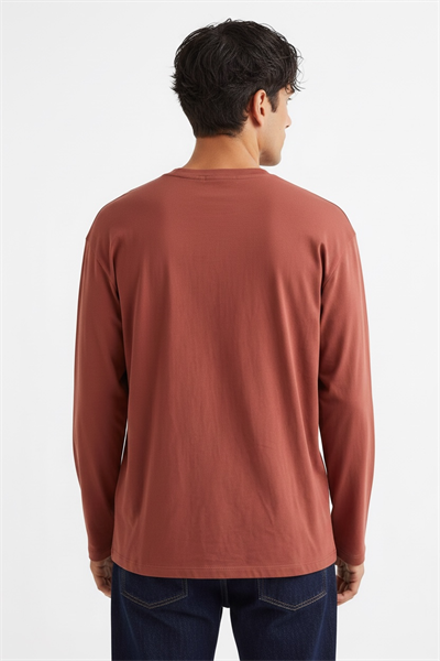 Noir Essential Long Sleeve Tee