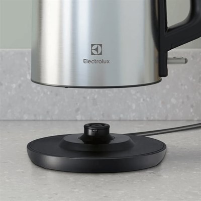 Electrolux (E3K1-3ST-910003620) İnox Su Isıtıcı (Kettle)