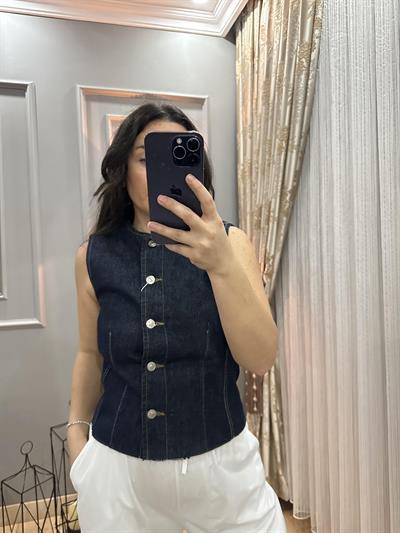 LACİVERT ÖNDEN DÜĞMELİ YELEK