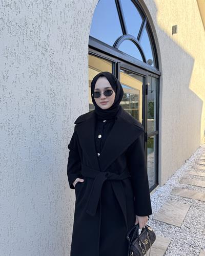 Düşük Omuzlu Kaşe Kaban Siyah