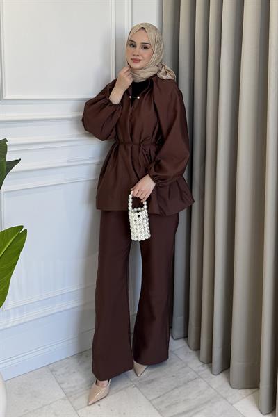 İnci İğneli Belden Bağlamalı Pantolon Takım Açık Kahve