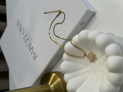 İtalyan Zincir Gold Kaplama Paslanmaz Çelik Kolye-Çiçek Gold