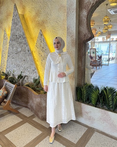 Kayra Etek Takım Beyaz