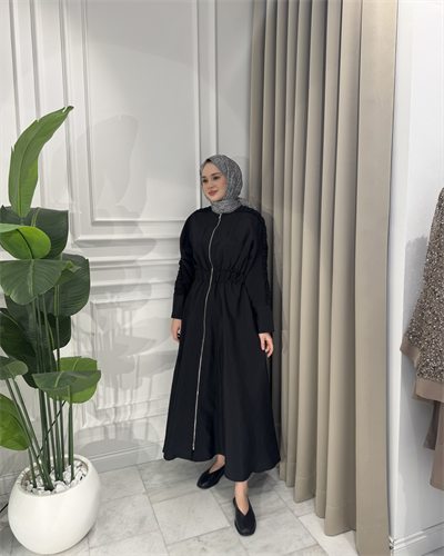 Kol ve Bel Büzgülü Elbise Siyah