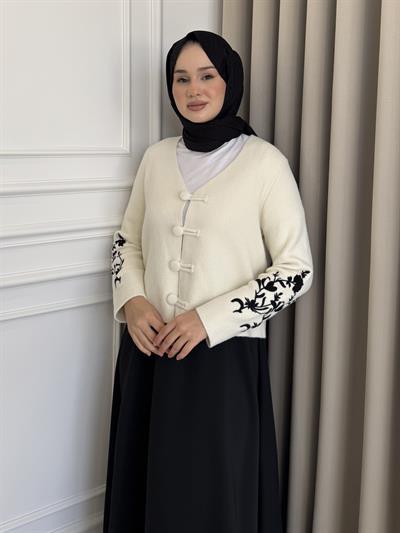 Nakışlı Kaşe Ceket Beyaz
