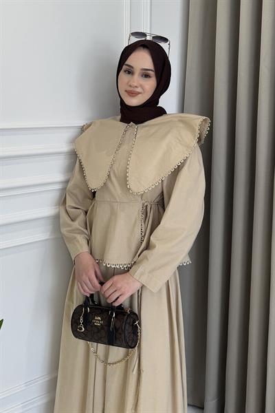 Zincir İşlemeli Bebe Yaka Etek Takım Bej