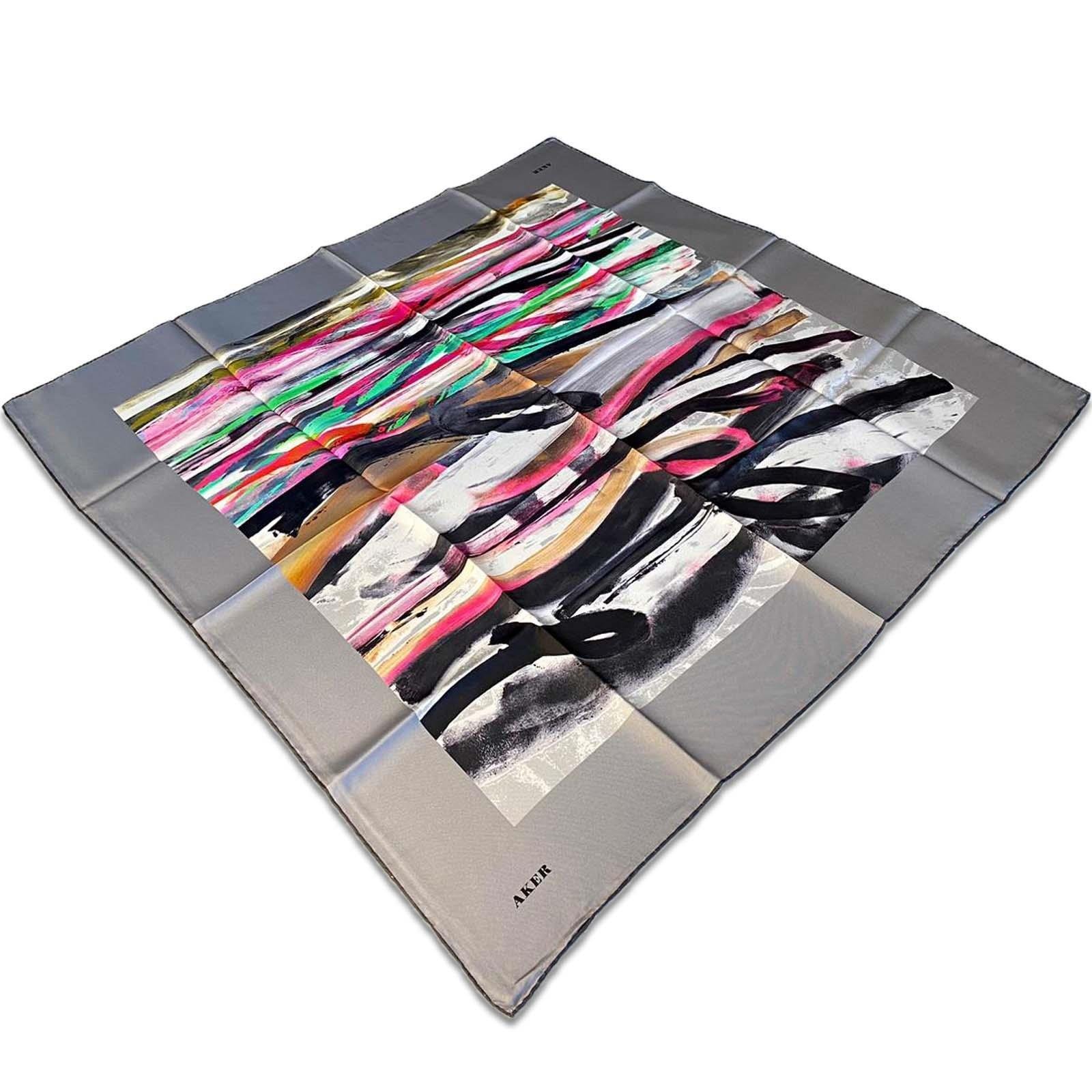 Aker Lüks Gri Karma Desenli İpek Başörtüsü