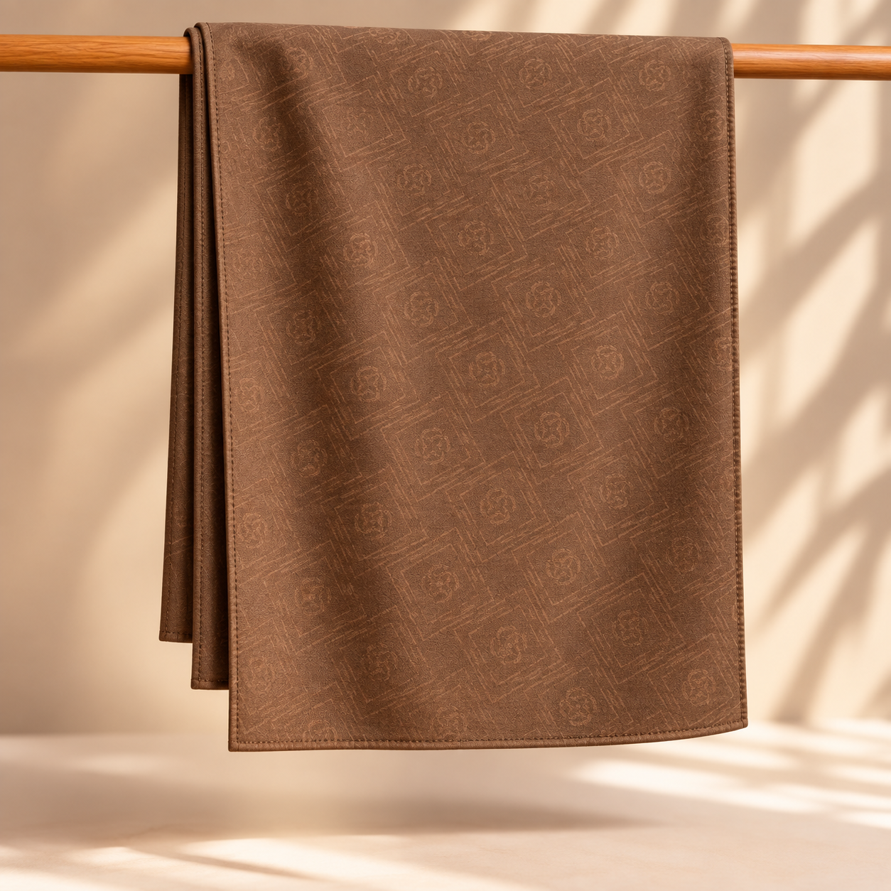 Aker Naia Arden Şal 6070900 932 Koyu Camel Monogram Desen