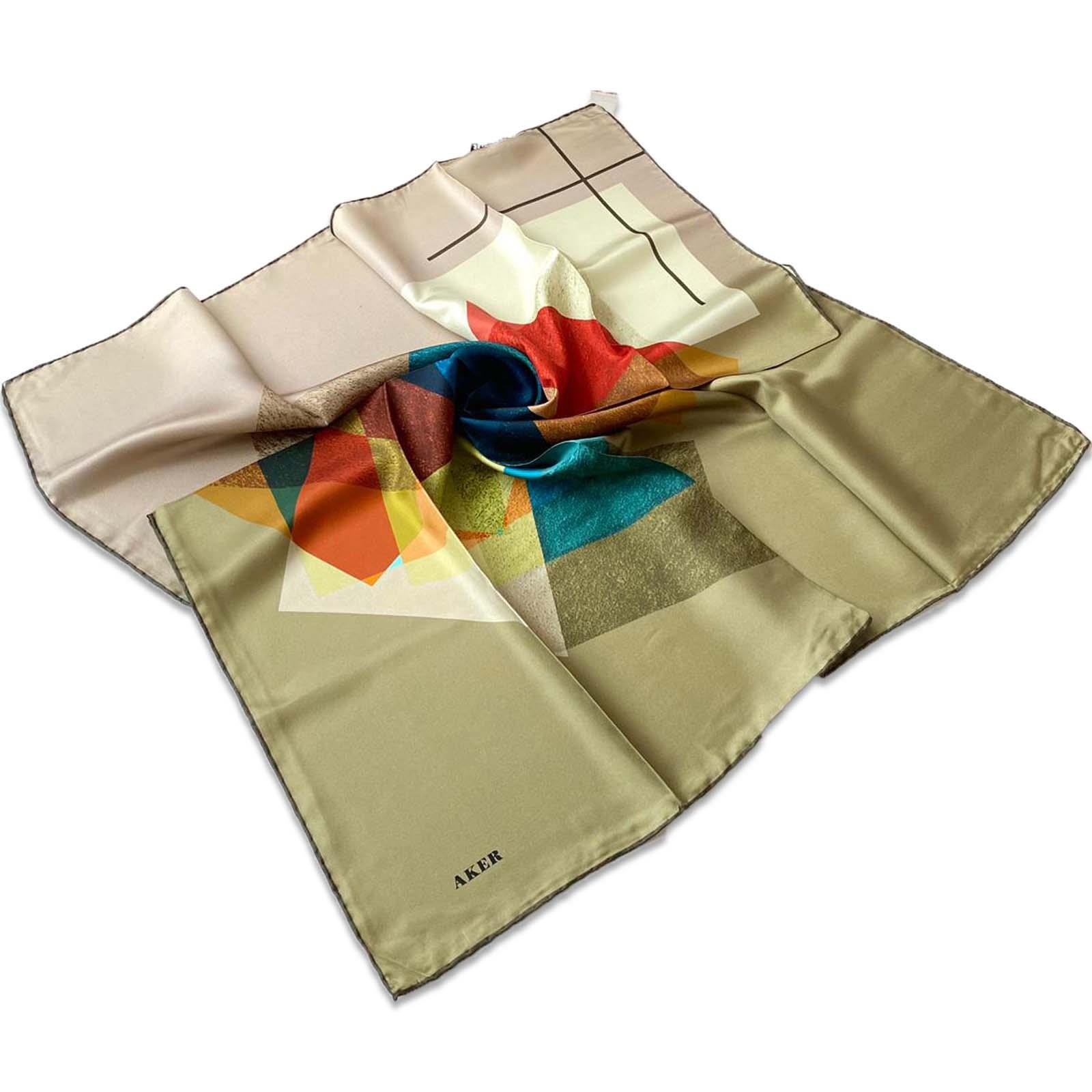 Doğanın Ruhu Yeşil Karma Desenli Lüks Tivil İpek Eşarp