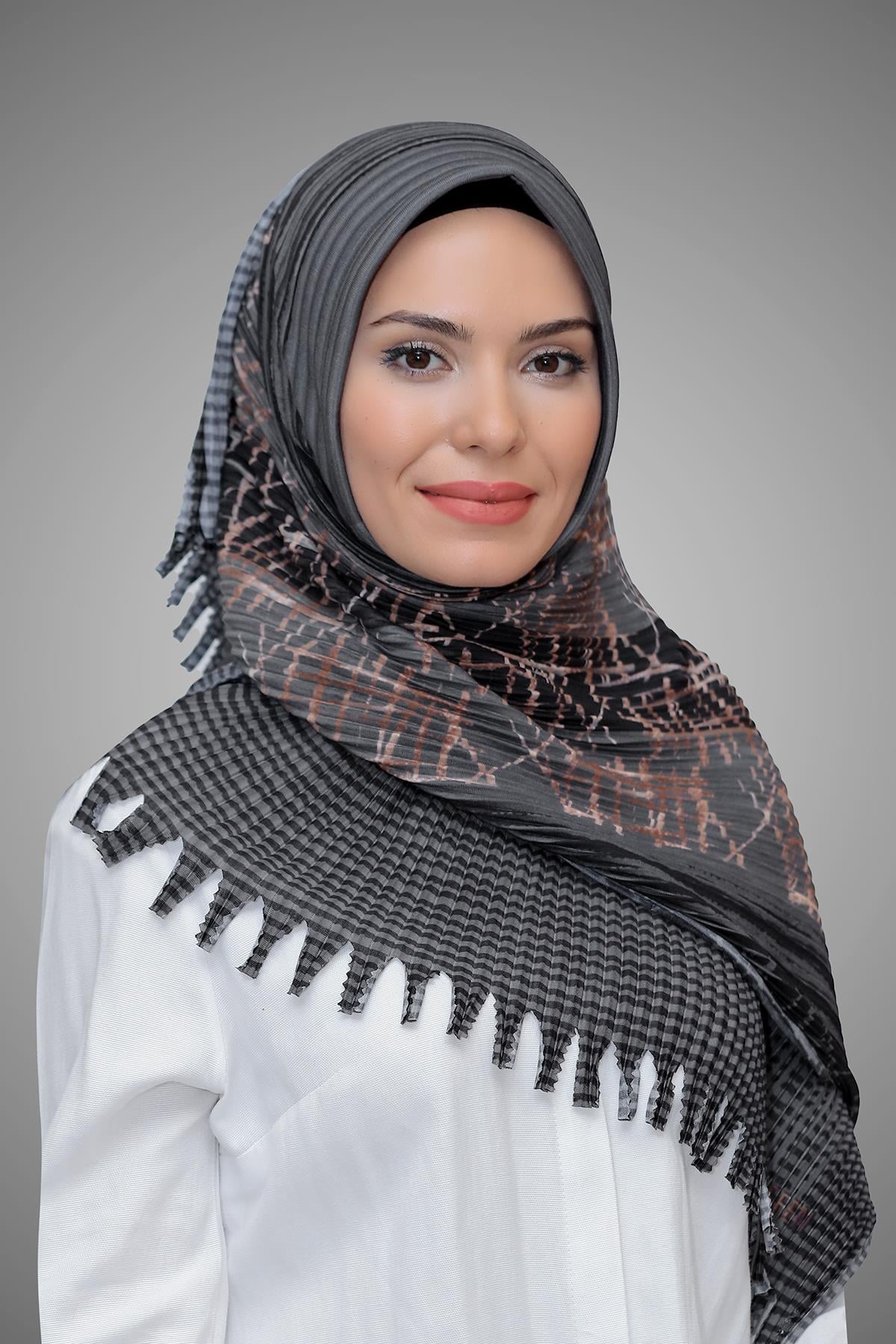 Antrasit Pratik Hazır Geçmeli Tesettür Eşarp Kesik Elyaf Piliseli Çiçek Desenli 1818D4_25