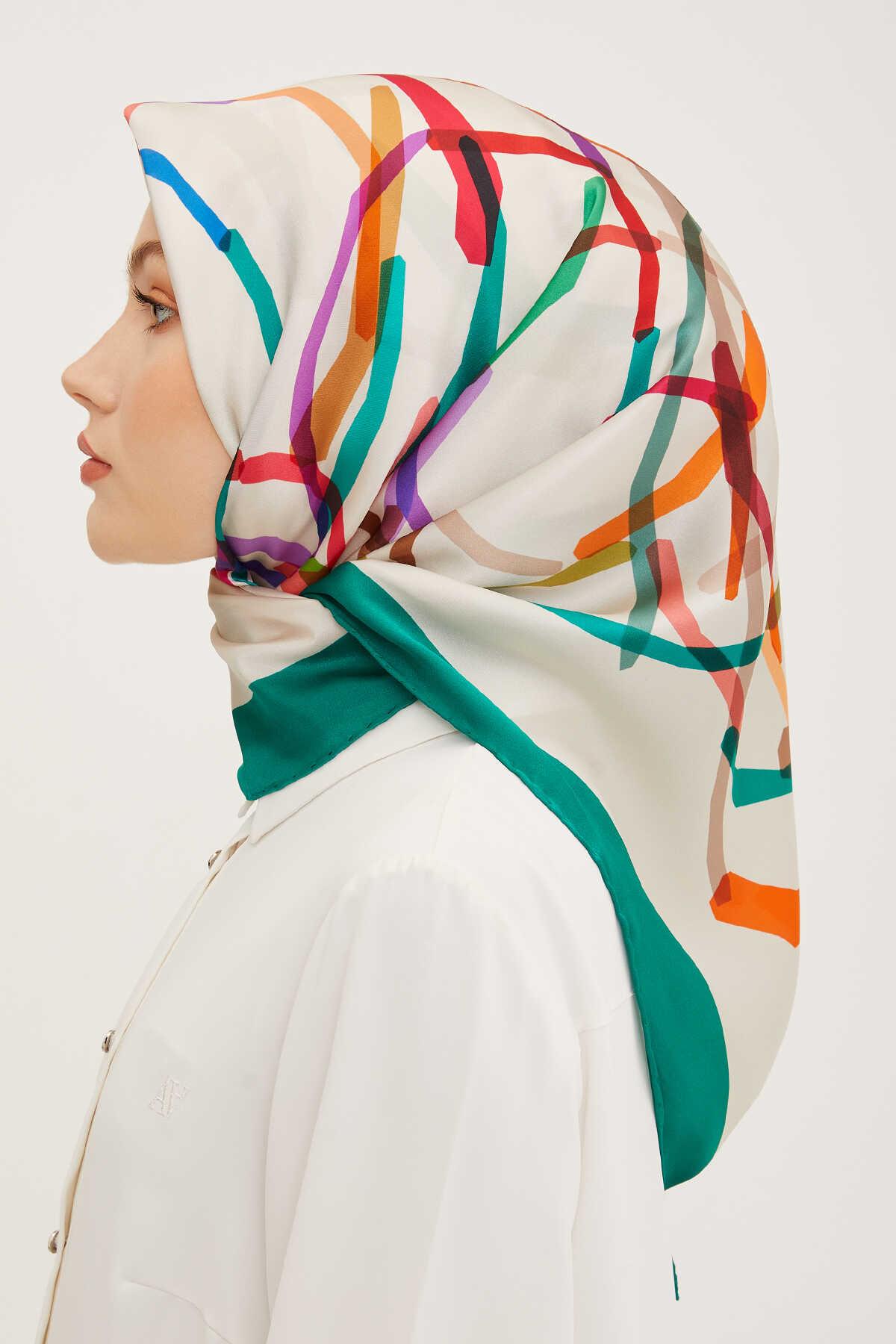 Armine Benetton Yeşili Desenli Lüks Tivil İpek Eşarp