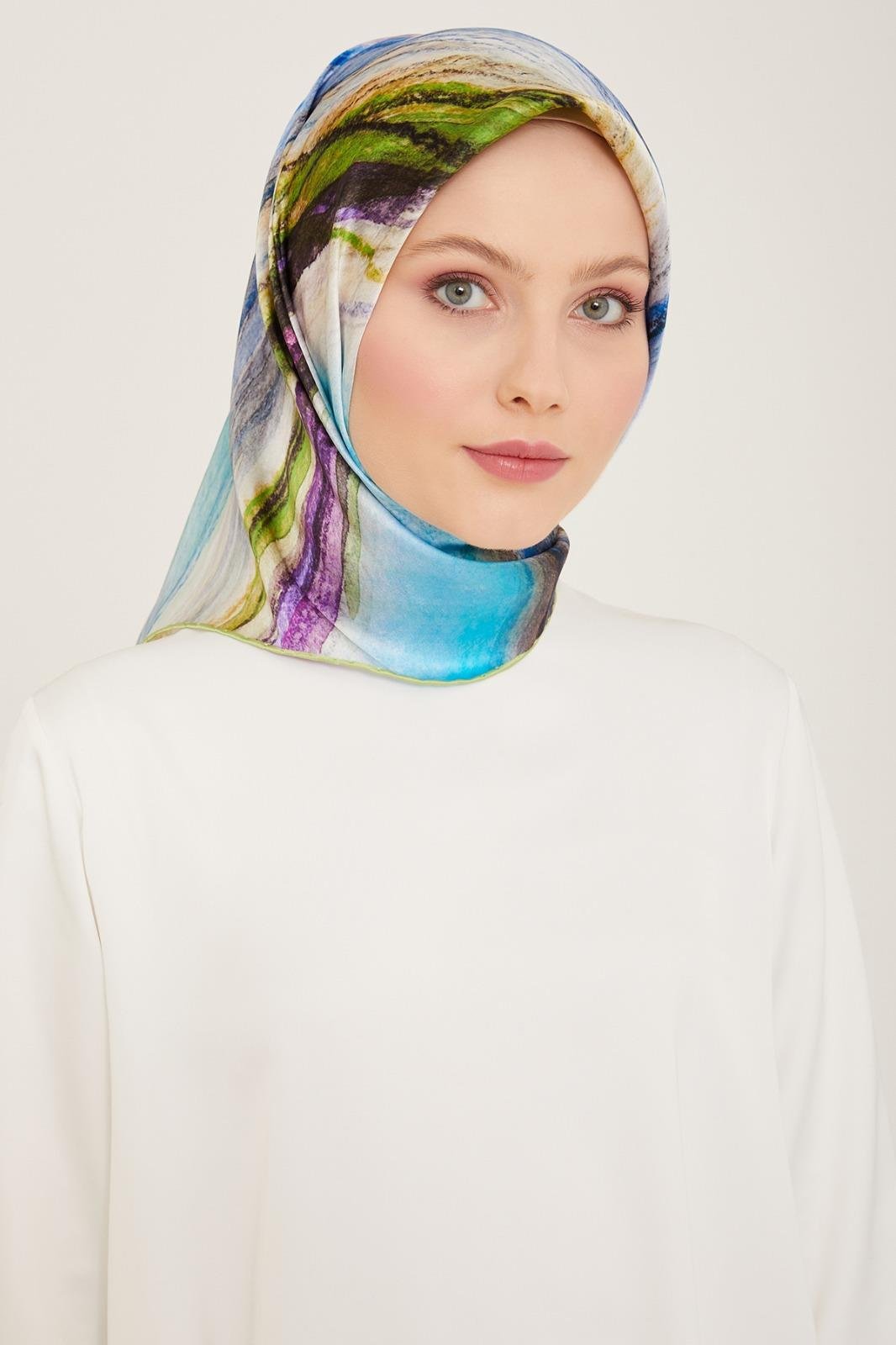Armine Mavi-Mor Ethereal Batik Desen Tivil İpek Eşarp