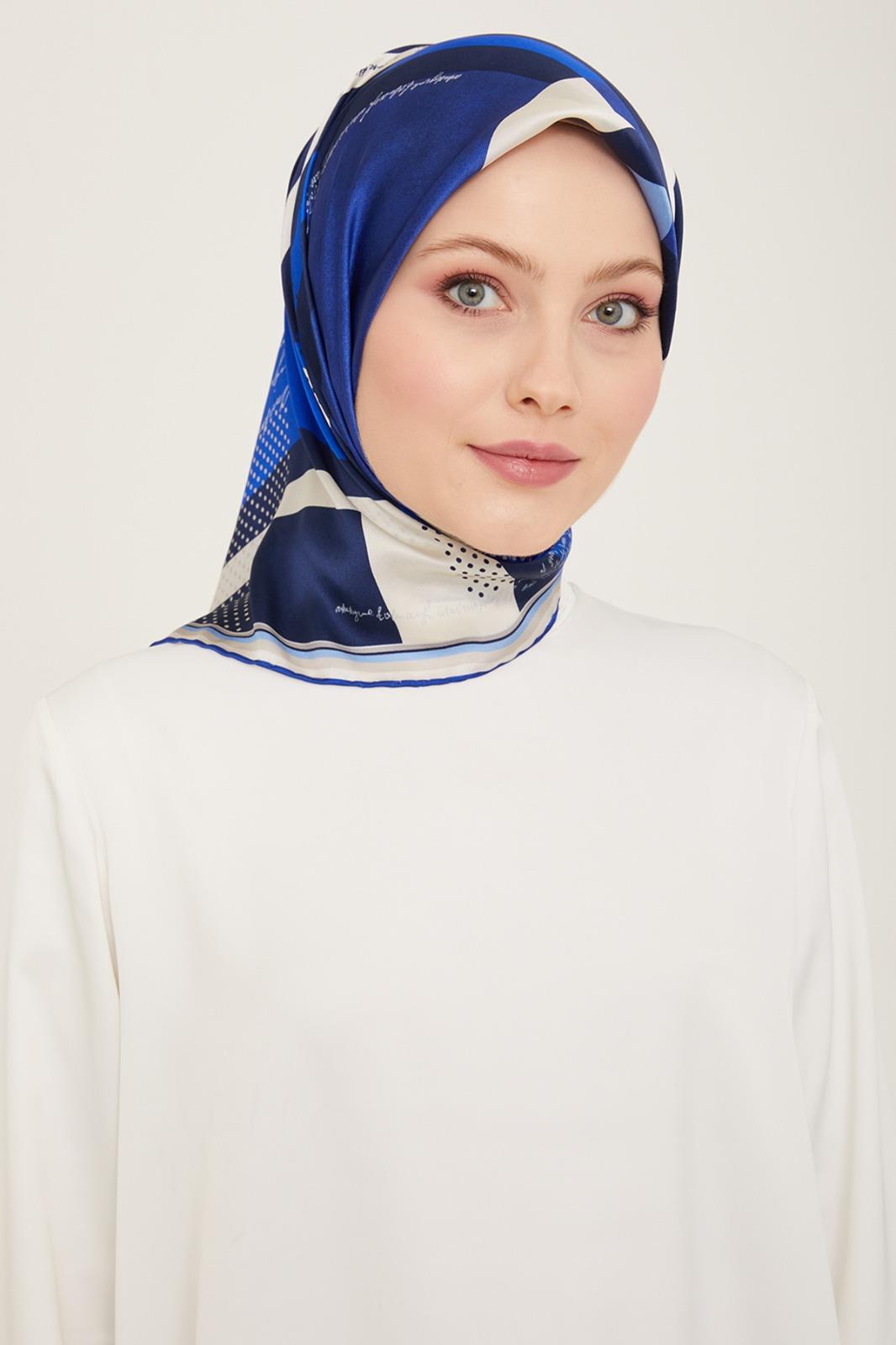 Mavi Desenli Lüks Tivil İpek Eşarp