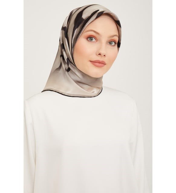 Armine Nostalji Sura Saf İpek 9020 03 Siyah Gri Soyut Desen 