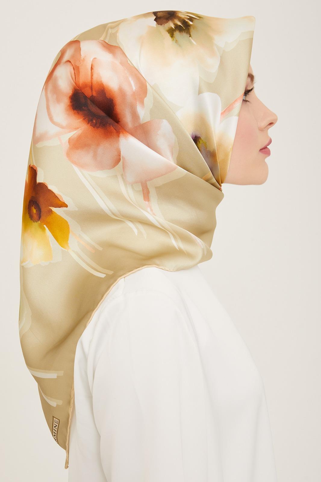 Armine Pastel Yeşil Çiçekli İpek Sura Eşarp