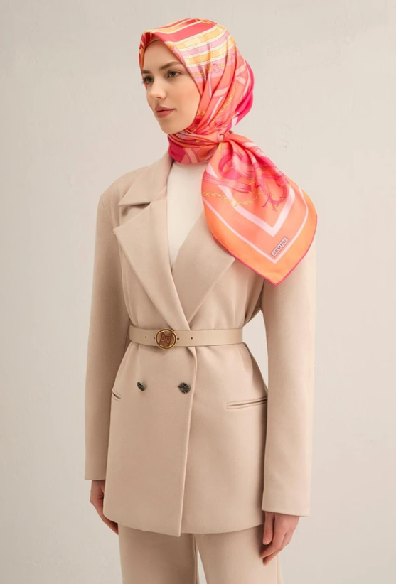 Armine Sura İpek Eşarp 9315-58 Pembe Karışık Desen 
