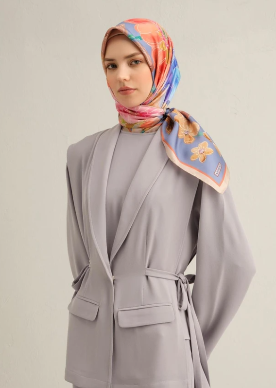 Armine Sura İpek Eşarp 9318-07 Mor Karışık Desen 