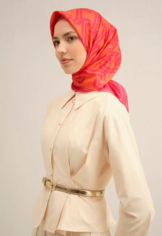 Armine Sura İpek Eşarp 9343-89 Pembe Karışık Desen 